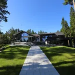 Boutique-hotelli Vellamo - Lehmonkaerki 4* Asikkala (Southern Finland)