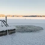 Boutique-hotelli Vellamo - Lehmonkaerki 4*
