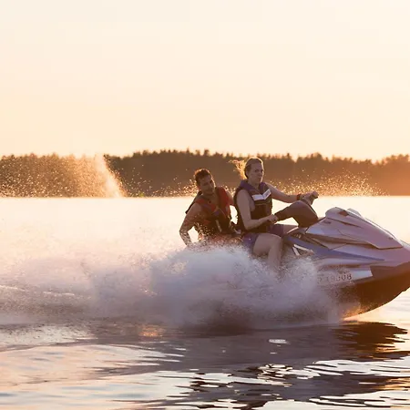 فندق Boutique-hotelli Vellamo - Lehmonkaerki Asikkala (Southern Finland)