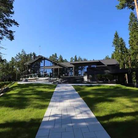 Boutique-hotelli Vellamo - Lehmonkaerki 4* Asikkala (Southern Finland)