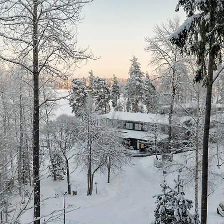 Boutique-hotelli Vellamo - Lehmonkaerki Hotel Asikkala (Southern Finland)